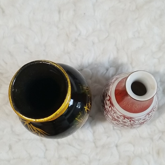 Bundle of two Oriental painted Small Vases. - Picture 7 of 7